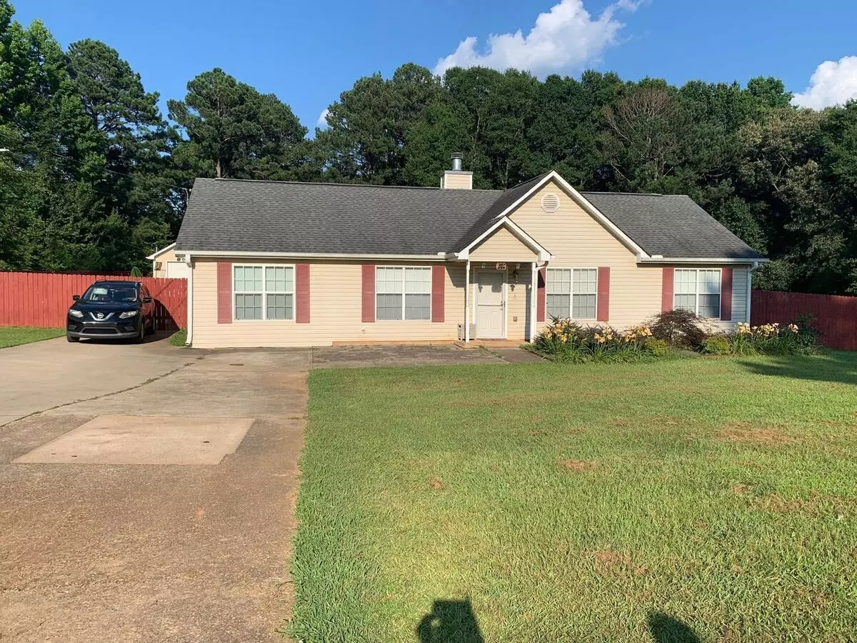 Charming 4br House In Hampton House for rent in Hampton, GA