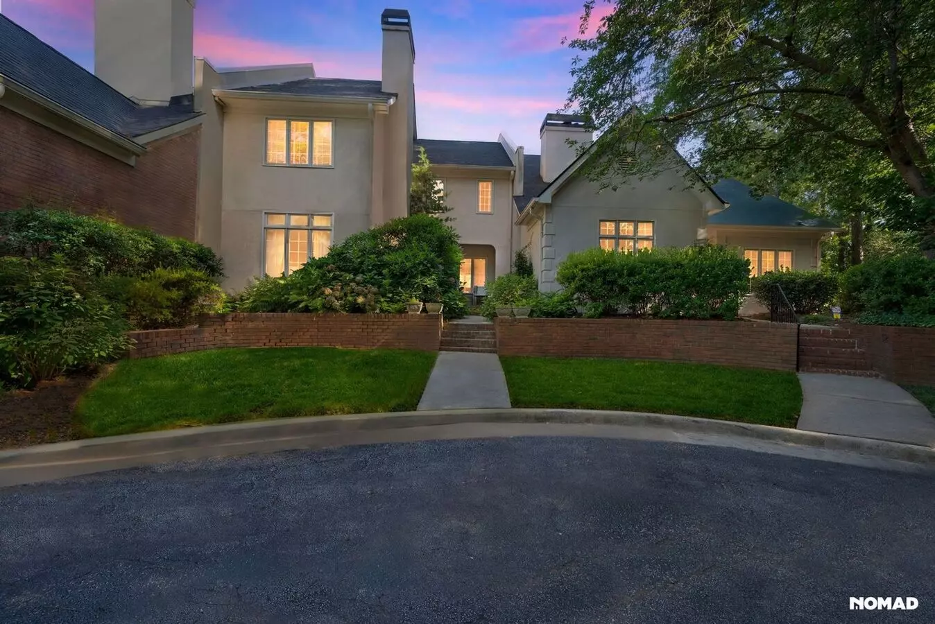 Stunning 4br Townhome In Paces West Community House for rent in Atlanta, GA