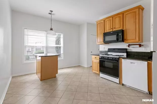 Charming 3br House In Roswell Apartment for rent in Roswell, GA