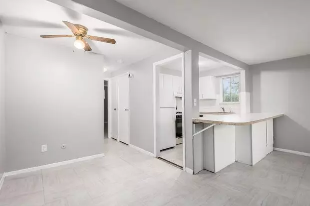 2888 Cleveland Ave Apartment for rent in Columbus, OH