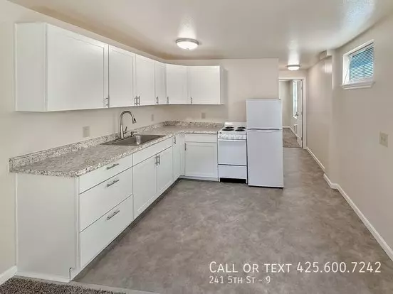 241 5th St Apartment for rent in Bremerton, WA 241 5th St Apartment for rent in Bremerton, WA