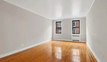 3 of 8 Charming 1-bedroom Apartment For Rent In Elmhurst House for rent in Elmhurst, NY