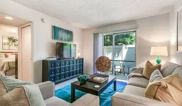 2 of 35 Park Oaks Apartment for rent in Metairie, LA