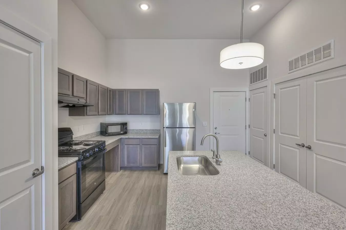 Tillman Cove Apartment for rent in Memphis, TN