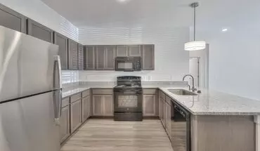 2 of 31 Tillman Cove Apartment for rent in Memphis, TN