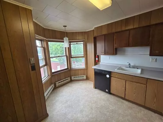 418 W Main St Apartment for rent in Merrill, WI