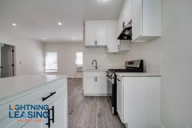 402 N Coronado St Apartment for rent in Los Angeles, CA