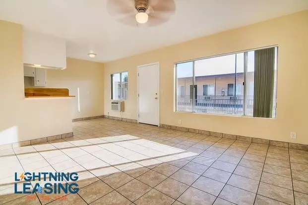 20415 Cohasset St Apartment for rent in Winnetka, CA 20415 Cohasset St Apartment for rent in Winnetka, CA
