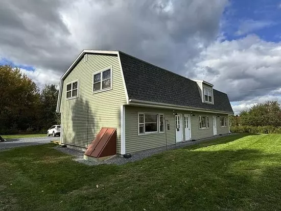 The Townhomes At China Lake Llc Apartment for rent in China, ME