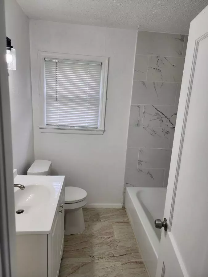 Move-in Ready In Midwest City! House for rent in Midwest, OK