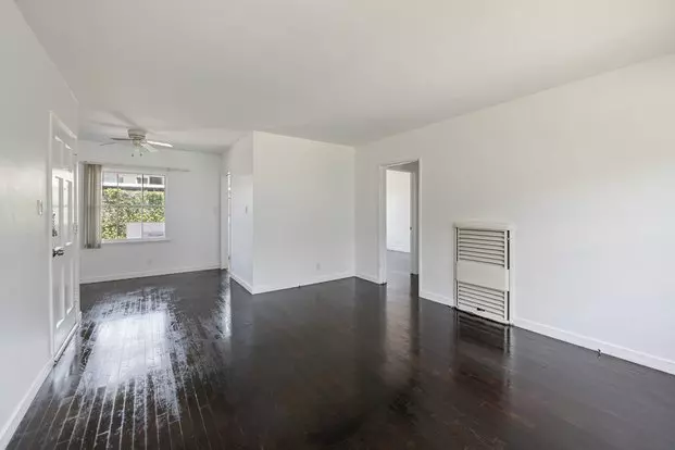 2032 Delaware Ave Apartment for rent in Santa Monica, CA