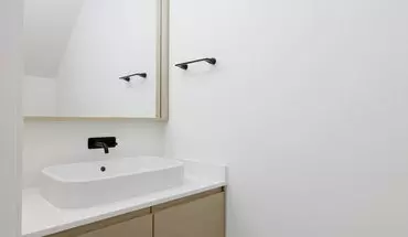 5 of 13 53-550 W 28th Ave House for rent in Vancouver, BC