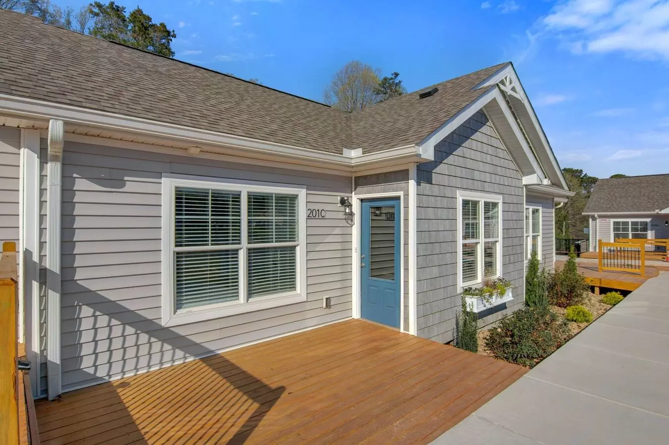 Modern 2-bed, 2-bath Single-level Townhome In Conover – Pet-friendly Community! House for rent in Conover, NC