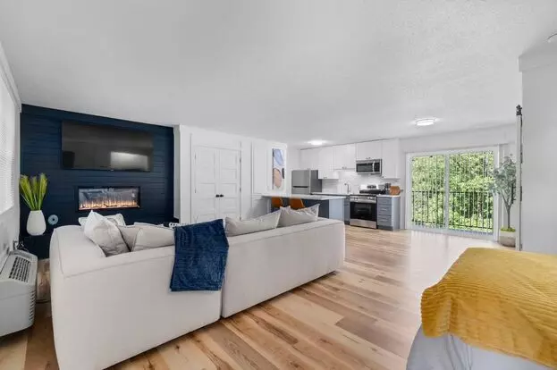 Nw Studios Apartment for rent in Hickory, NC