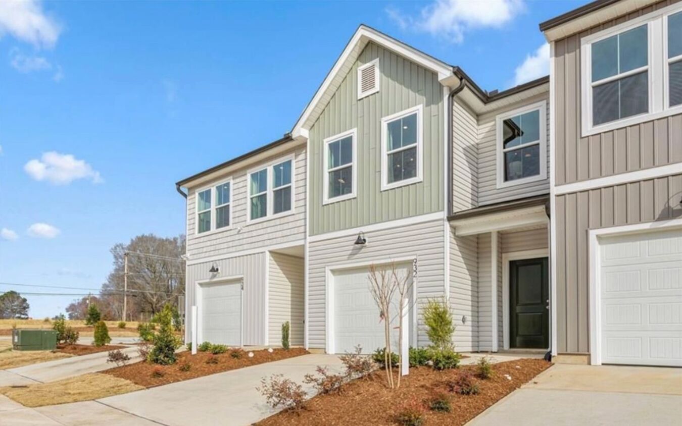 High Point Suburbs !!get $500 Off On 2nd Mo Rent!! Stunning New... Apartments High Point, NC