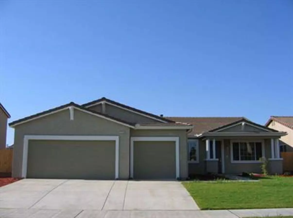 Welcome Home!! House for rent in Clovis, CA