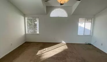 4 of 9 3338 W Shields Ave Apartment for rent in Fresno, CA