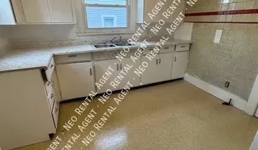 5 of 7 1029 W 10th St Apartment for rent in Lorain, OH