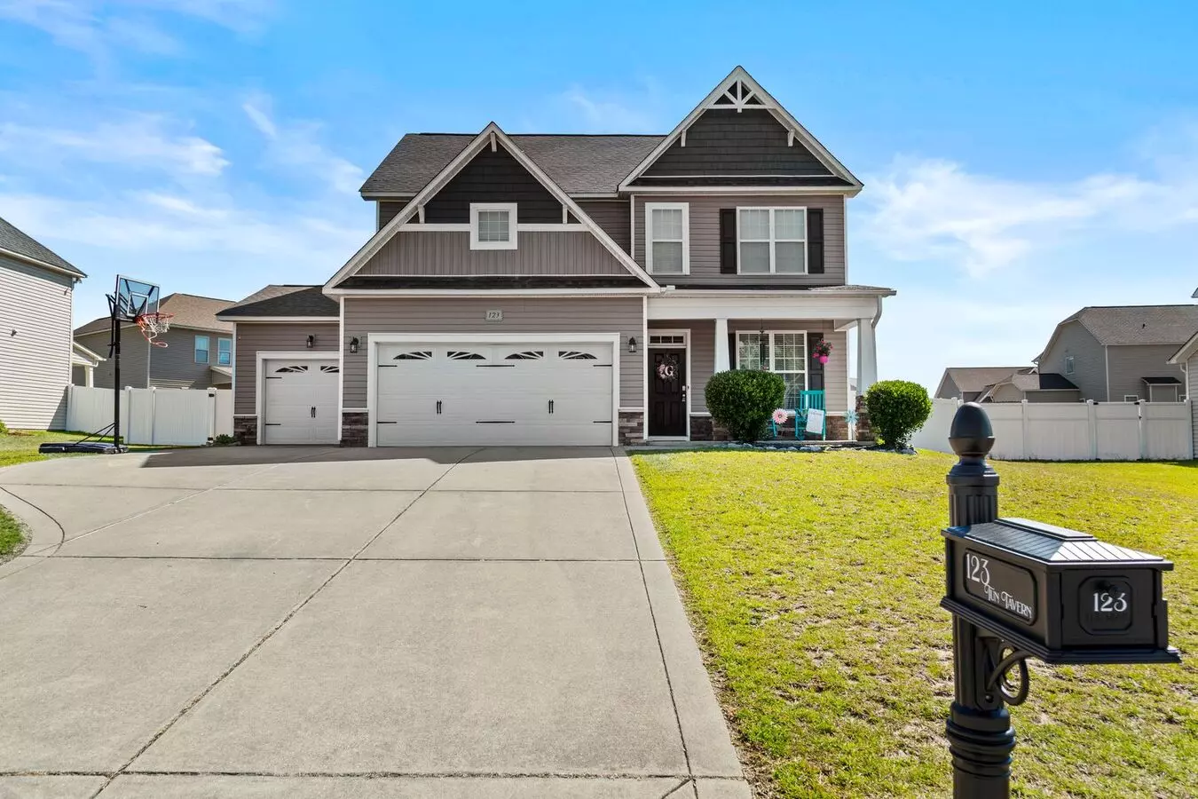 Well-maintained 4 Bed, 2.5 Bath Home In Lexington Plantation House for rent in Cameron, NC