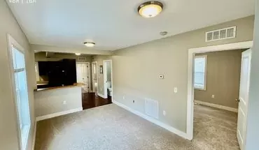 2 of 19 1107 Turner Ave NW Apartment for rent in Grand Rapids, MI