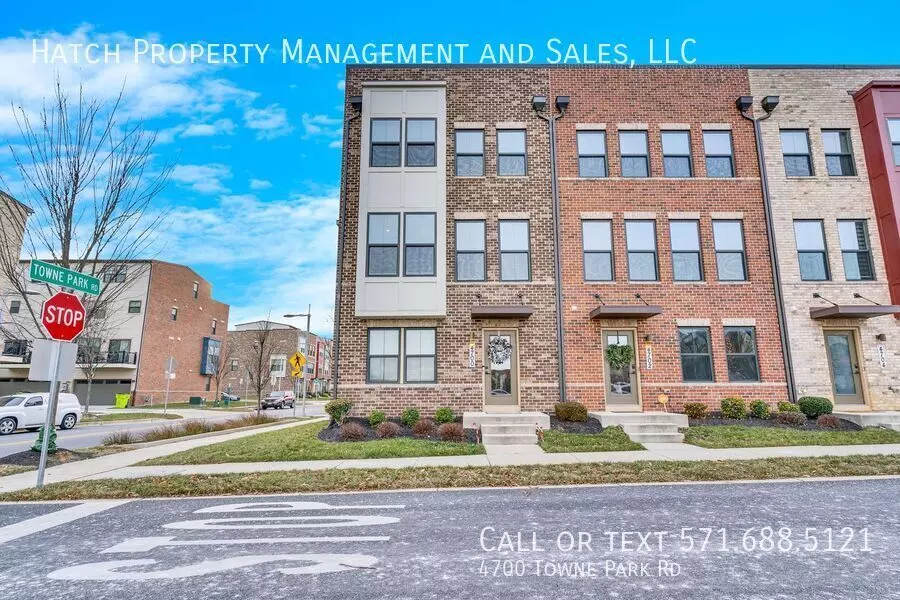 4700 Towne Park Rd House for rent in Suitland, MD
