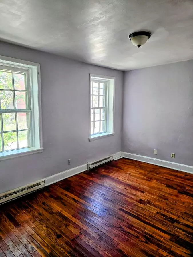 42 N 8th St Apartment for rent in Allentown, PA