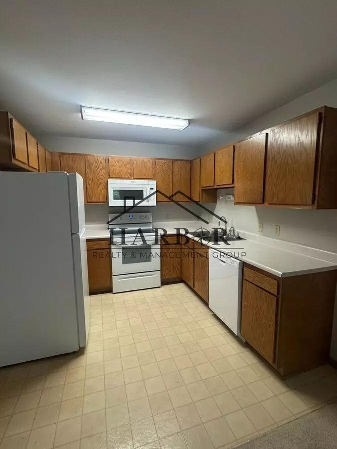 2 Bedroom 1 Bath Partially Renovated - Special: Application Reimbursement With Signed Lease!! Apartment for rent in Boone, IA