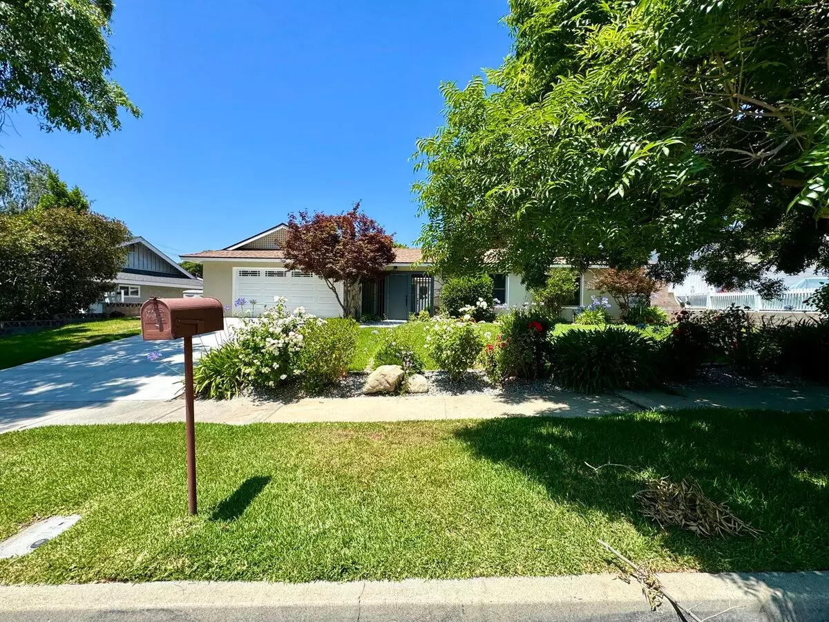Luxury Living Redefined – Fully Renovated & Move-in Ready! House for rent in Upland, CA