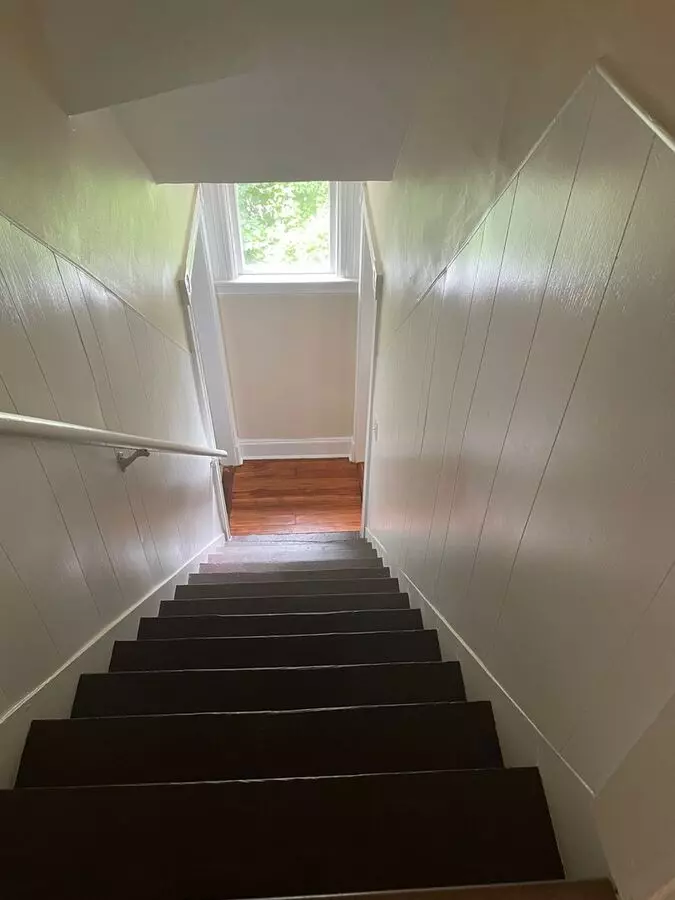 174-176 Center St Apartment for rent in Manchester, CT