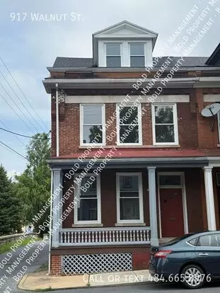 917 Walnut St Apartment for rent in Lebanon, PA