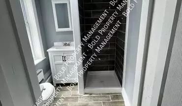 3 of 5 919 Buttonwood St Apartment for rent in Reading, PA