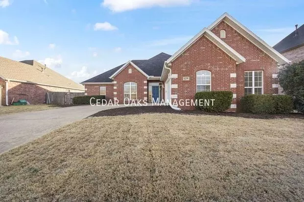 6239 W Persimmon St Apartment for rent in Fayetteville, AR