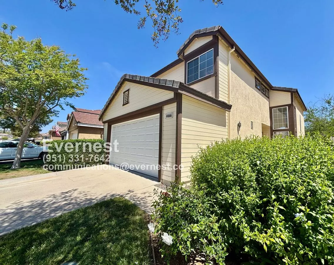 3-bedroom, 2.5-bathroom Home With Modern Amenities And Prime Location / Pet-friendly / Vouchers Accepted / Coming Soon! House for rent in Temecula, CA