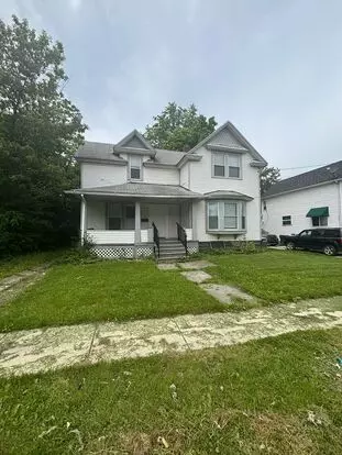 Section 8 Accepted - Spacious 4br/2ba Home Apartment for rent in Lorain, OH Section 8 Accepted - Spacious 4br/2ba Home Apartment for rent in Lorain, OH