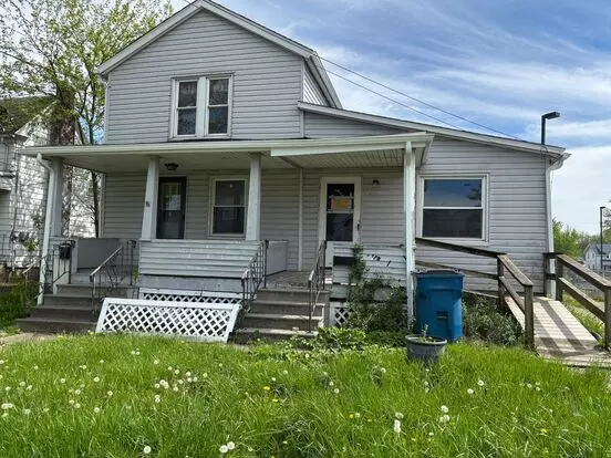 117-117 1/2 W 30th St Apartment for rent in Lorain, OH