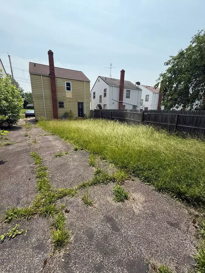 2 of 2 Coming Soon! Section 8 Accepted! Newly Renovated 3br Home! House for rent in Cleveland, OH