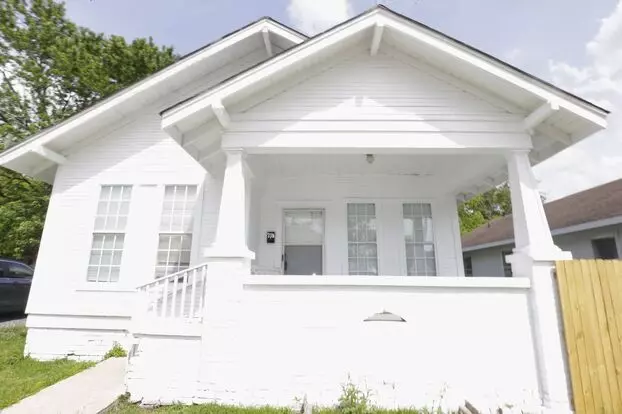 Charming 2br/1ba Single Family Home In Gadsden Apartment for rent in Gadsden, AL