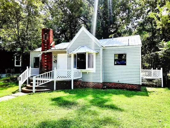 Charming 2 Bedroom Home In Gadsden! Apartment for rent in Gadsden, AL