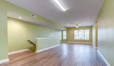 5 of 31 Graduate Students!! 2 Bed 2 Bath Near Ssm Cardinal Glennon, St. Louis University Apartment for rent in St Louis, MO