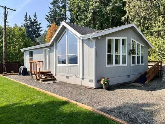 Water Front Home Fully Furnished All Inclusive 2Bed 1.5 Bath Apartment for rent in Olympia, WA