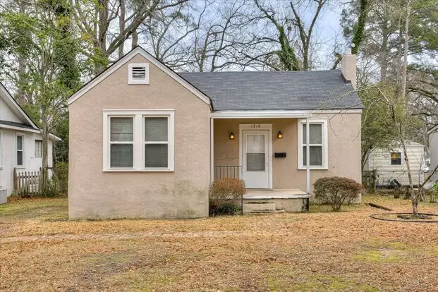 Cozy Cottage In Midtown! Apartment for rent in Augusta, GA