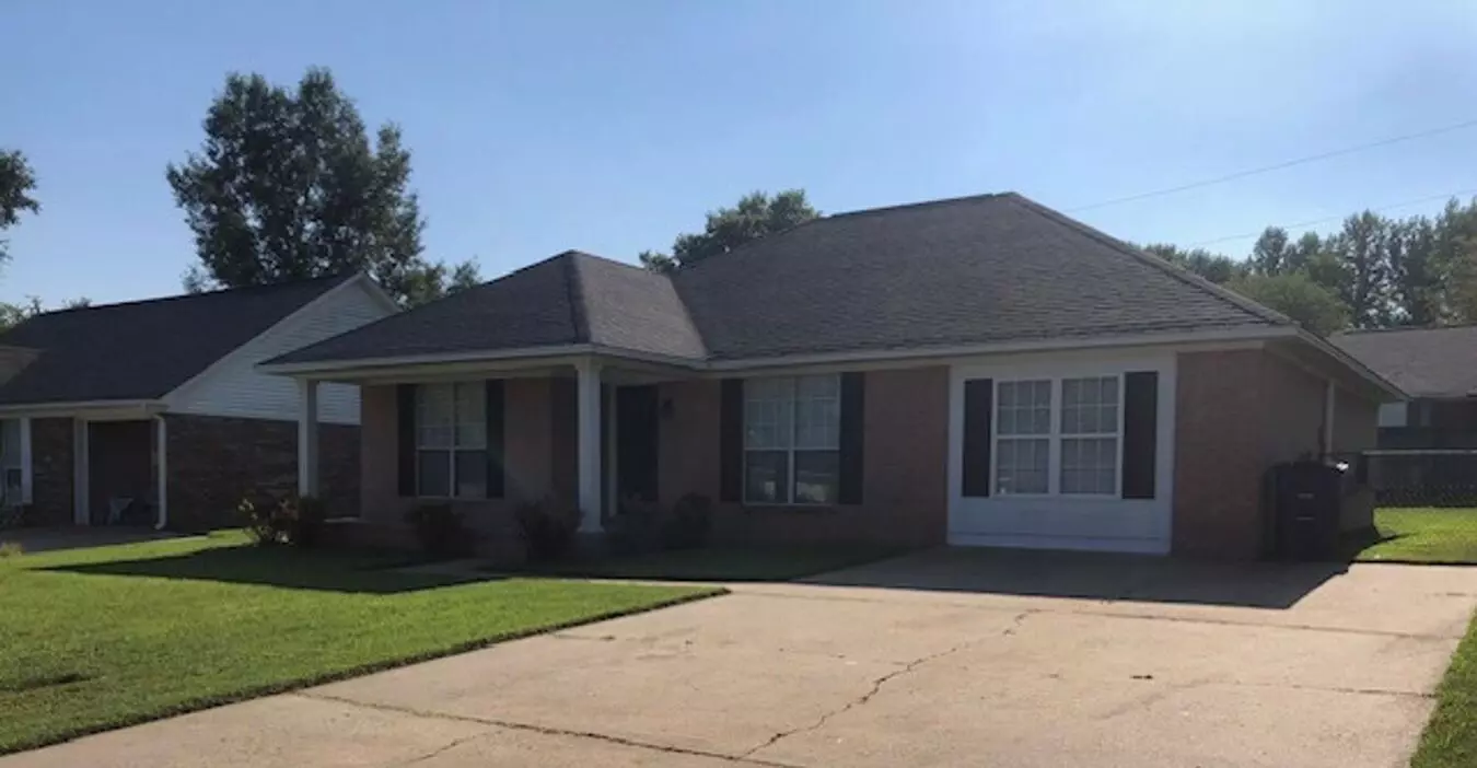 Beautiful Home On Autumn Cove Close To Harding University House for rent in Searcy, AR