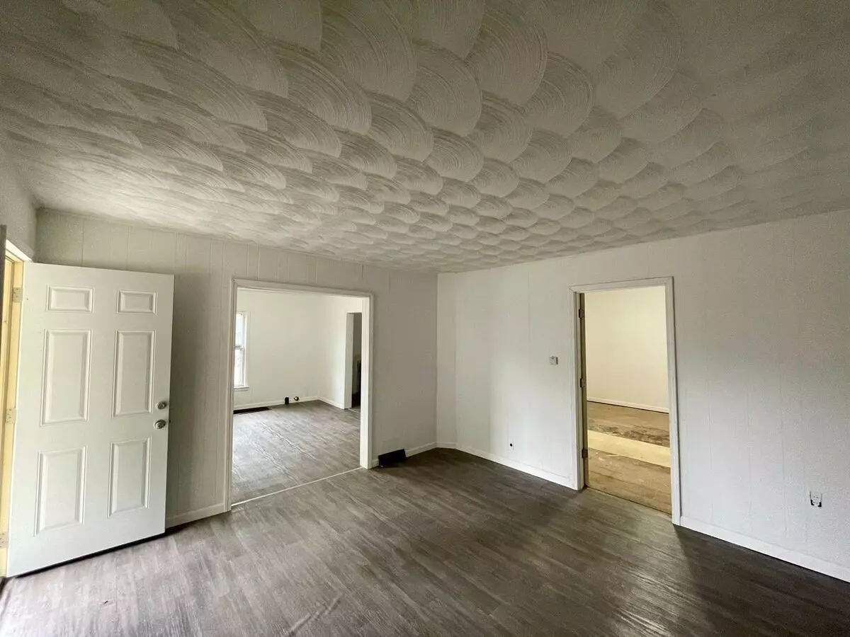 2 Bedroom 1 Bath With All New Interior House for rent in Springfield, IL