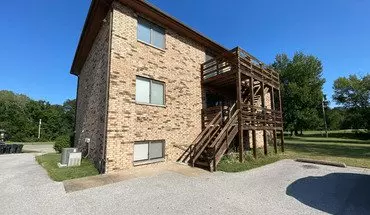 3 of 7 1106 8th St Ct, Apt 4 - For Rent Apartment for rent in Silvis, IL