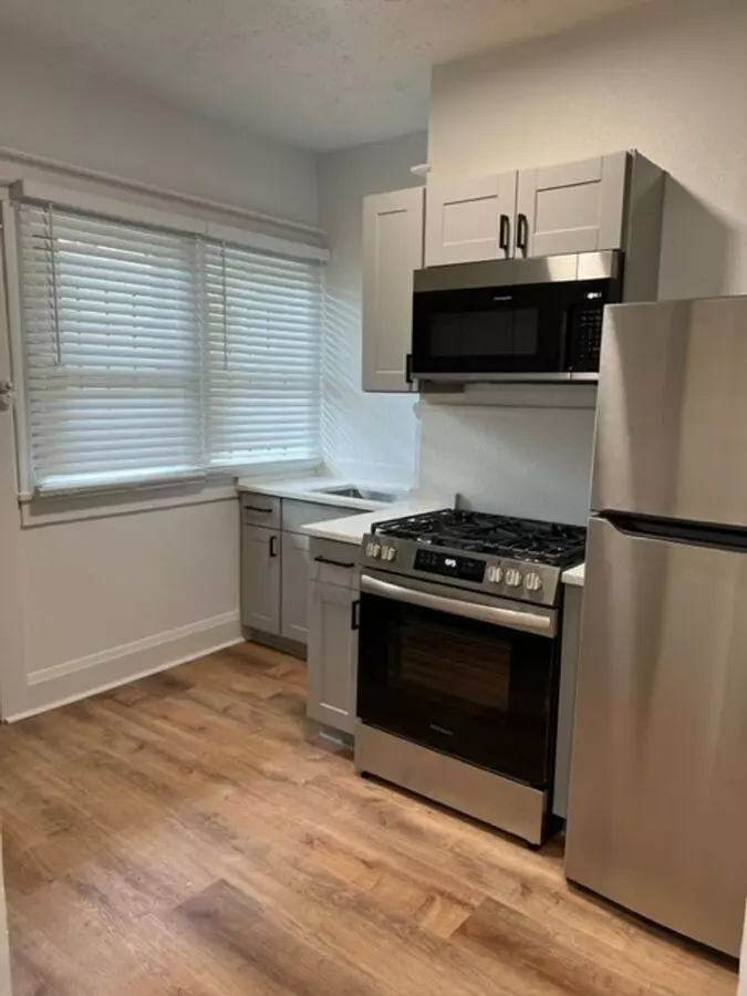 433-439 SE 28th Ave Apartment for rent in Portland, OR
