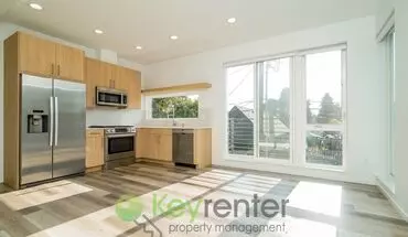 2 of 24 Luxury 3-bedroom Apartment With Rooftop Deck And Ac House for rent in Seattle, WA