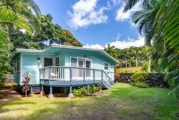 Ke Iki Beach Villa By Gather | Cozy Haleiwa Stay Near Top Surf Spots Apartment for rent in Haleiwa, HI