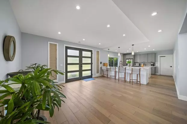 Gorgeous Remodeled Home W/ Private Hot Tube & Ocean Views: Hale Mahina Apartment for rent in Haleiwa, HI Gorgeous Remodeled Home W/ Private Hot Tube & Ocean Views: Hale Mahina Apartment for rent in Haleiwa, HI