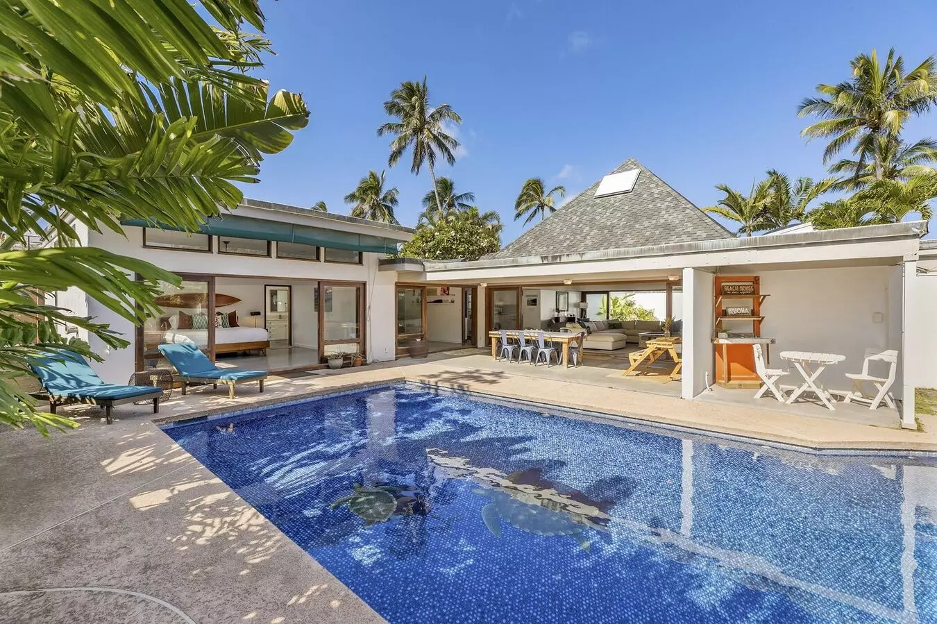 Elegant Home W/ Private Beach Access, Pool & Ac: Relaxing Lokomaika'i Kailua House for rent in Kailua, HI