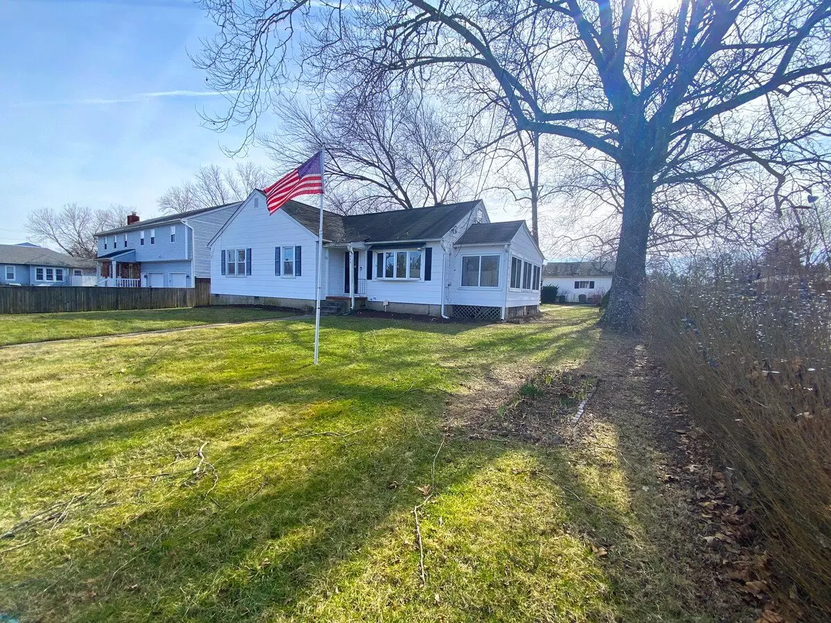 Fully Updated-huge Yard! House for rent in Severn, MD